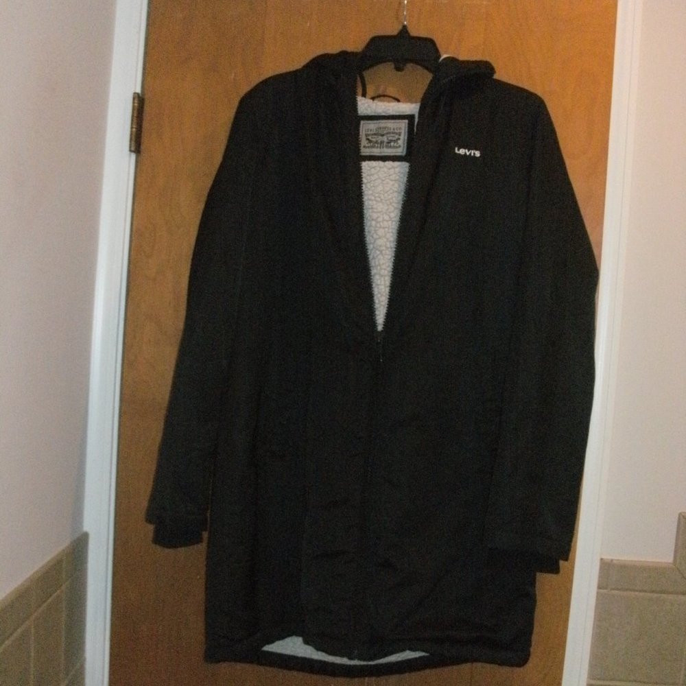 Levi's Performance Black Sherpa Fleece Lined Hooded Zip Long Parka Jacket Coat M